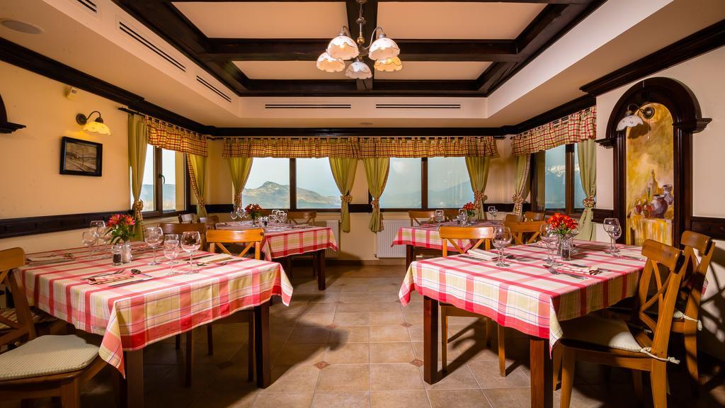 Nobillis - Carpathian Residence Pestera  Ngoại thất bức ảnh