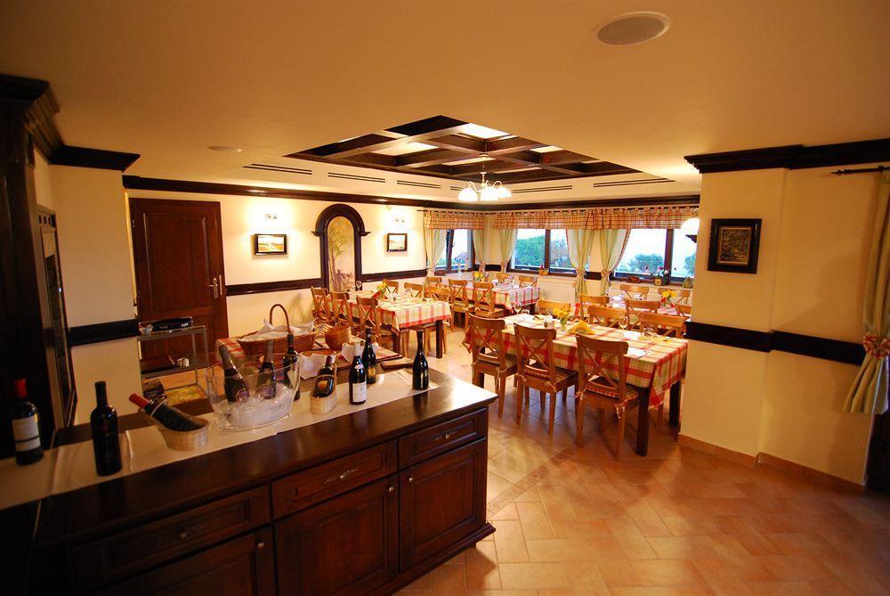 Nobillis - Carpathian Residence Pestera  Ngoại thất bức ảnh