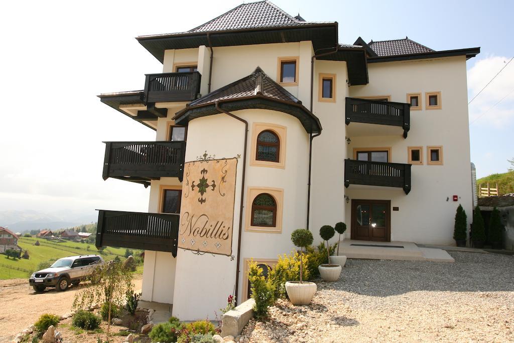 Nobillis - Carpathian Residence Pestera  Ngoại thất bức ảnh